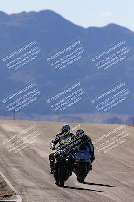 media/Feb-06-2025-Racers Edge (Thu) [[c17ed6f7b1]]/2-B Group/Session 4 End (Turn 10 Backside)/